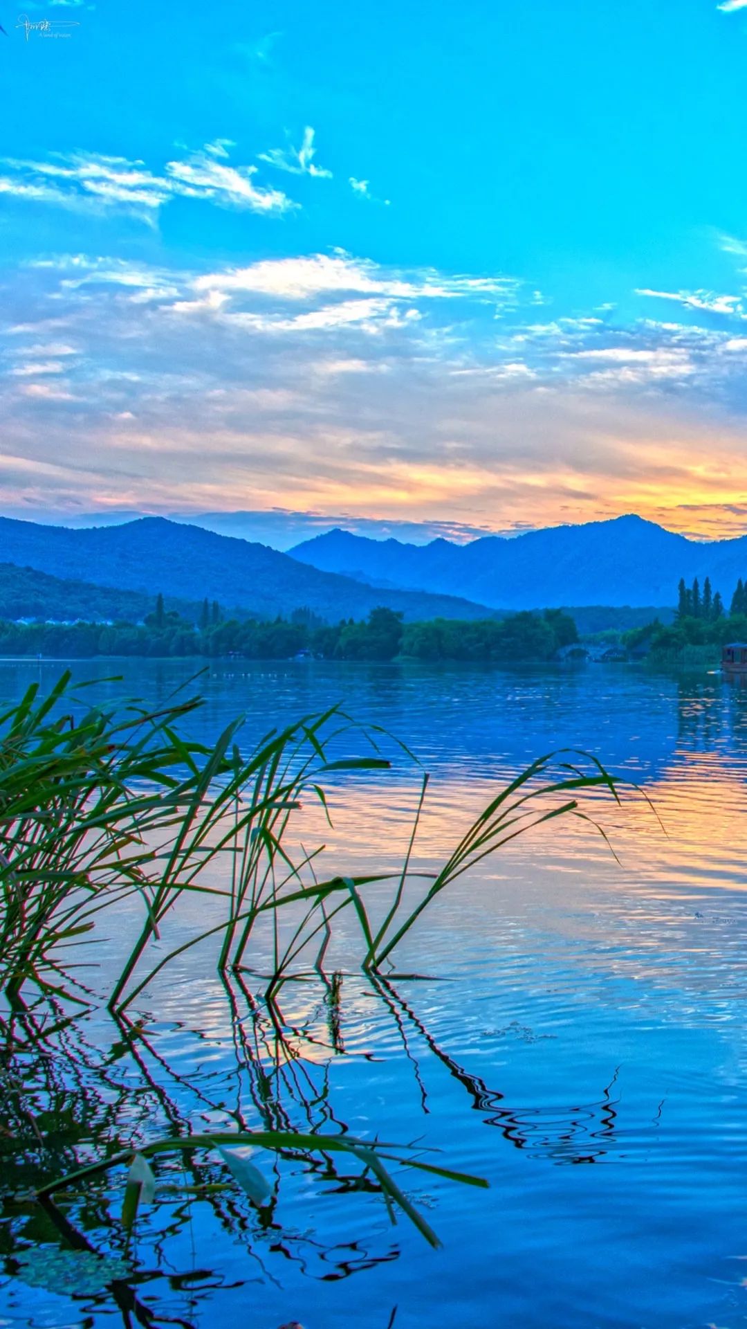 中国最美40个旅游胜地_国内旅行推荐地_探索中国大好河山