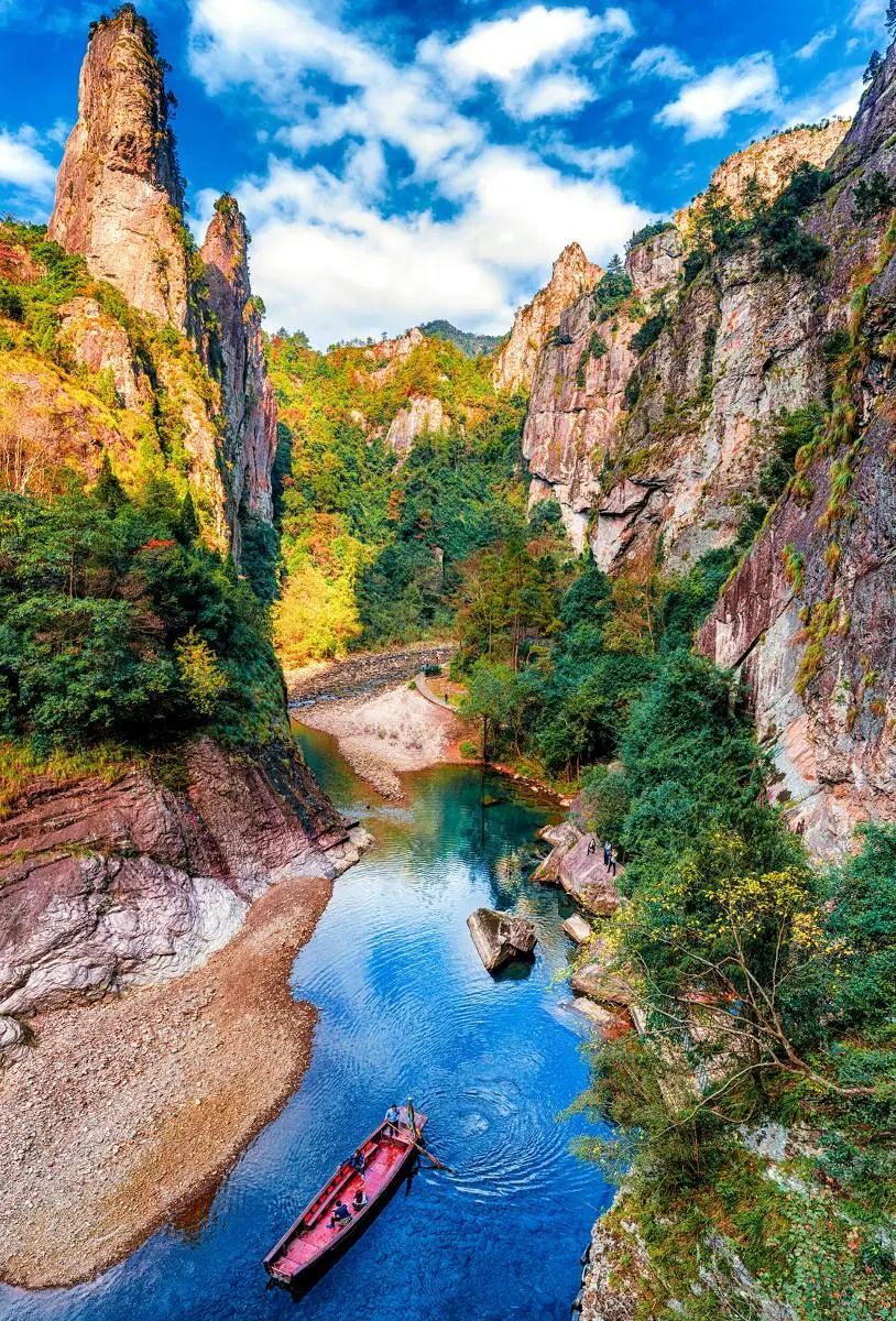 中国最美40个旅游胜地_国内旅行推荐地_探索中国大好河山