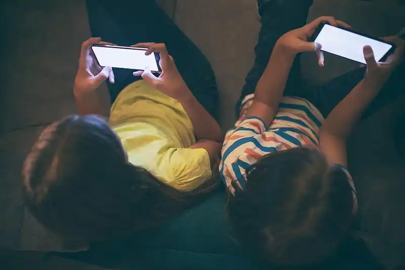 家长如何引导孩子玩游戏_电子游戏与家庭教育_教育心理学电子版免费下载