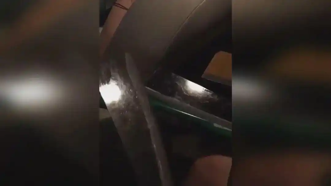 QQ招嫖诈骗_网络招嫖诈骗_qq上附近人提供的服务可靠吗