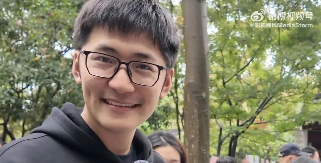 离婚一年后，29岁CEO现身相亲市场！被吐槽学历低还离异…其公司年营业额已过亿