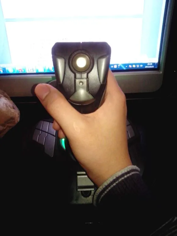 图文详解：**世界“摇杆”的操作技巧