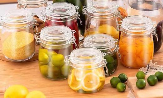 食品级塑料袋装热食_塑料餐盒底部PP5标识_温度超65℃塑料盒会释放有害物质