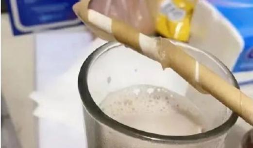 塑料餐盒底部PP5标识_温度超65℃塑料盒会释放有害物质_食品级塑料袋装热食