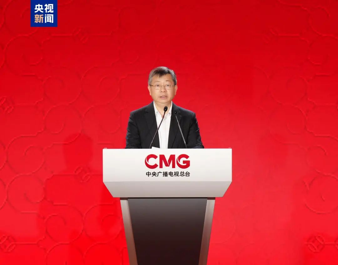 2025年2月23日新闻联播标题_2025年春晚 技术创新亮点 超高清大小屏融合传播_2025年春节联欢晚会 主持人阵容 舞美设计