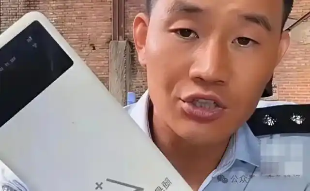 嘎子哥谢孟伟行拘7日 直播带货穿警服 演员穿假警服违法_嘎子哥被执行超1400万 已被“限高”