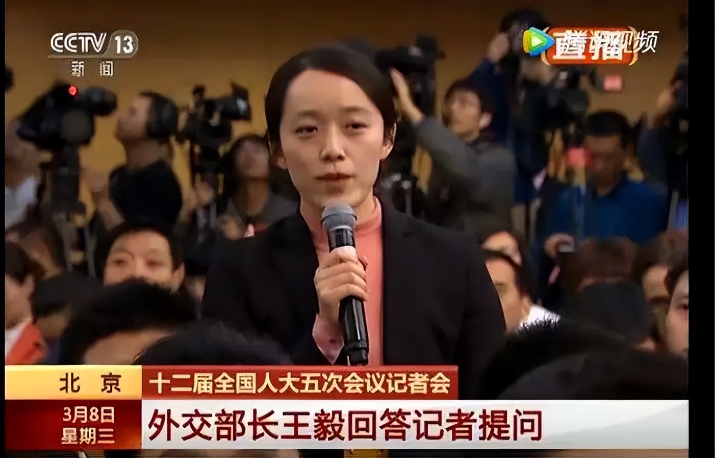 新华社战地记者_央视首席记者孙艳_战地记者王薇薇