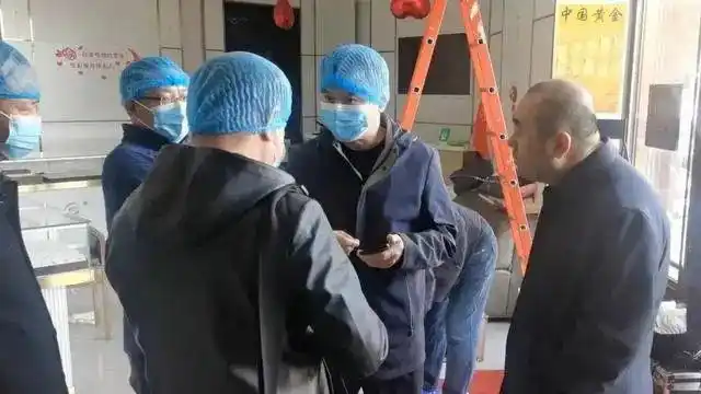 内蒙古阿荣旗金店盗窃案_贵州珠宝店百万黄金被盗 嫌犯落网_阿荣旗公安局迅速侦破300万金店盗窃案