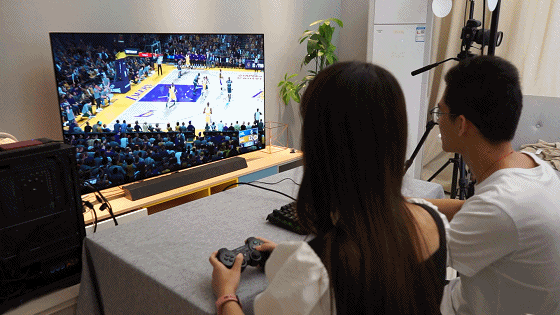 55英寸OLED电竞显示器_65英寸OLED电视玩游戏_4k显示器玩游戏怎么样