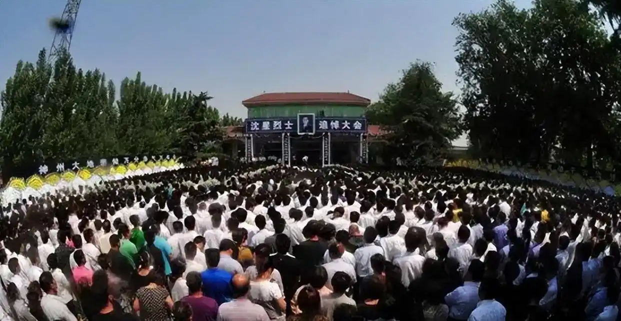 青州二炮沈星_二炮军官沈星 勇救落水少年 英雄事迹