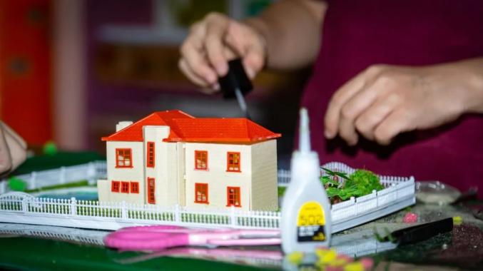 绵阳英才二小招生信息_绵阳本地网站_绵阳英才二小硬件设施