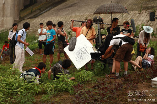 《坏孩子的秋天》导演邓科工作照