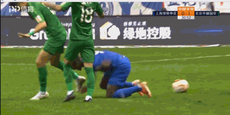 性质很坏！申花1：2国安，国安悍将和申花外援冲突！