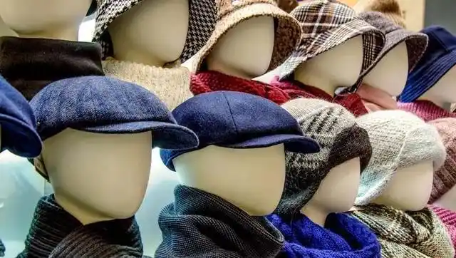 工作帽子的礼仪_上班戴帽子礼仪_国际礼仪脱帽规则