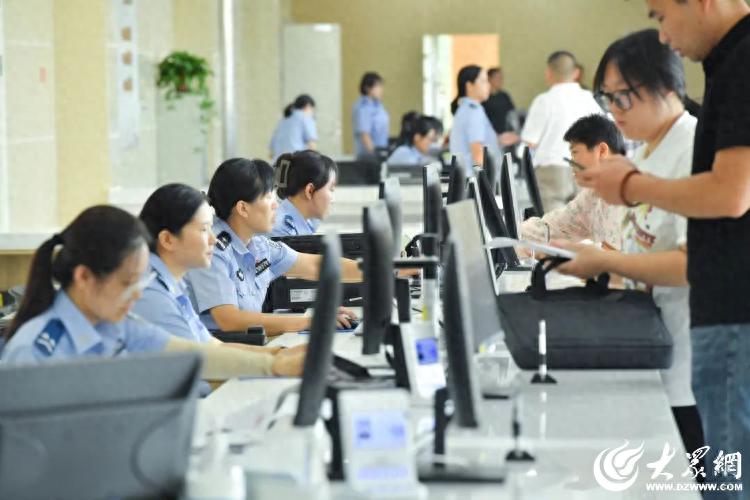 东营市公安局聚力“高效办成一件事” 打造公安政务服务新生态