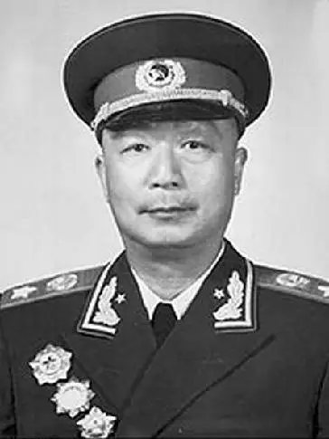 叶挺革命精神_叶立培有几个儿子_叶挺子女命运