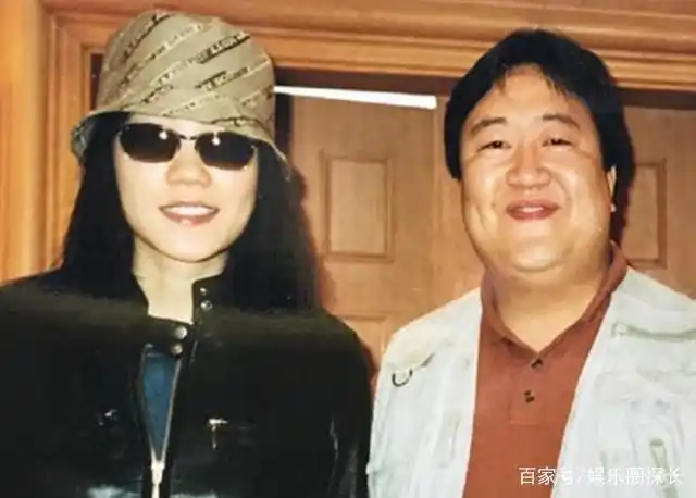 春晚观众席笑脸哥_春晚笑脸哥 冉东升 20年现场观礼经历_春晚笑脸哥 冉少平 家庭背景