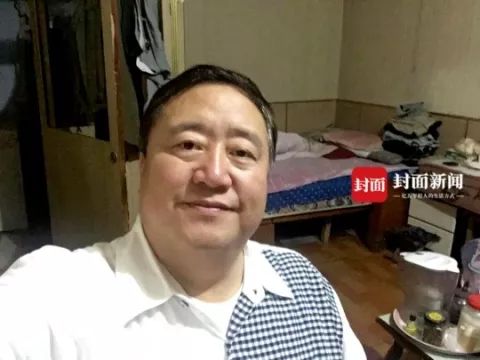 春晚笑脸哥冉东升_笑脸哥2019年春晚门票曝光_央视春晚笑脸哥缺席原因