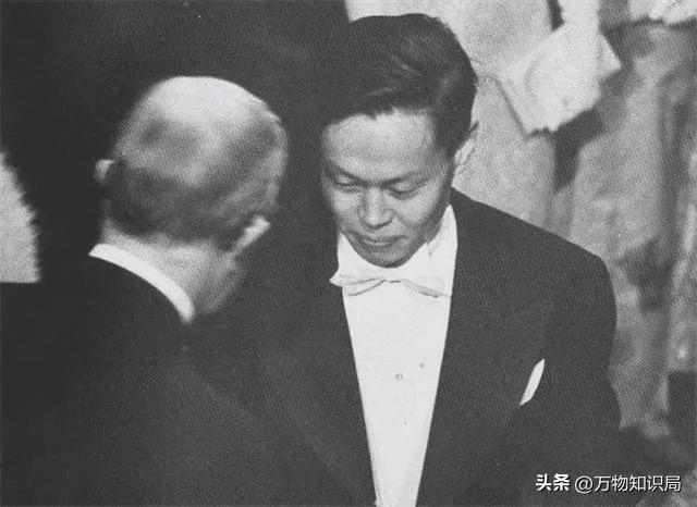 杨振宁 诺贝尔物理学奖 事迹_杨振宁 杨武之