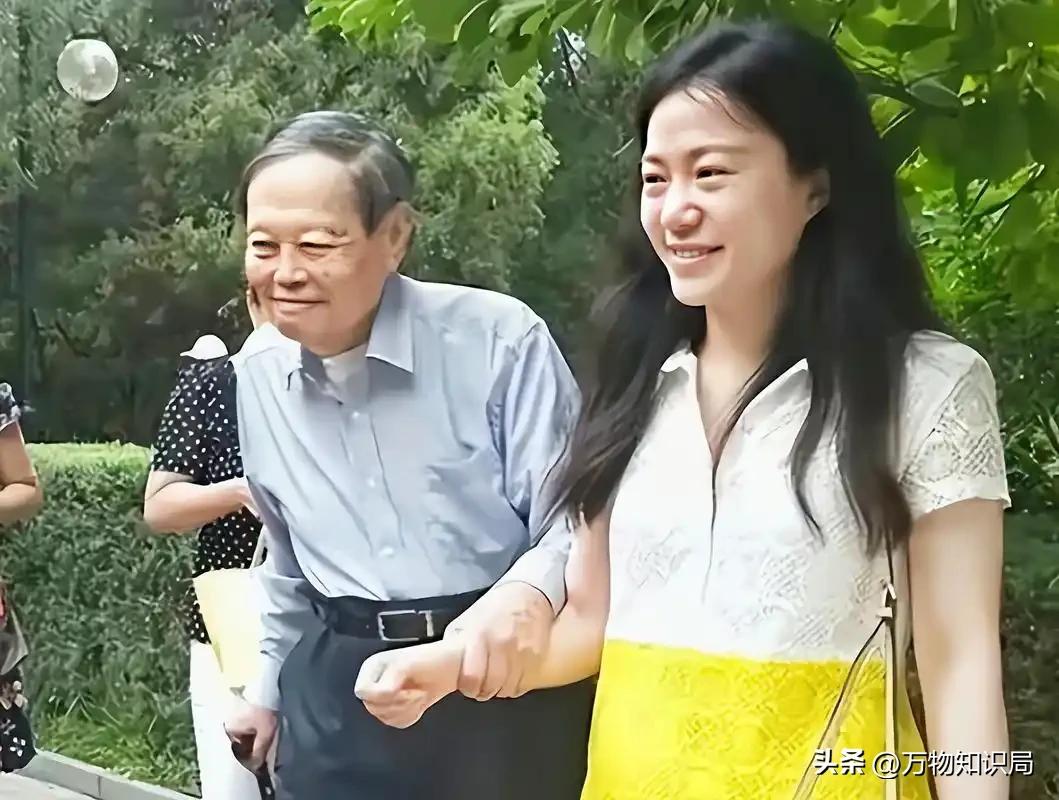 杨振宁 杨武之_杨振宁 诺贝尔物理学奖 事迹