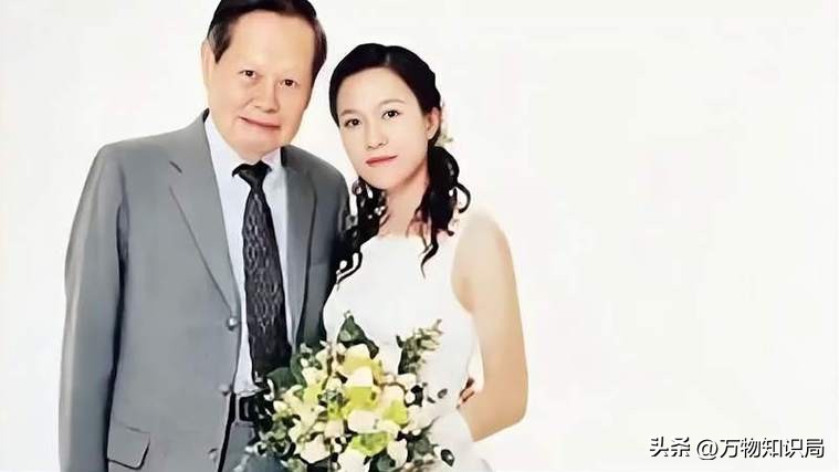 杨振宁 诺贝尔物理学奖 事迹_杨振宁 杨武之