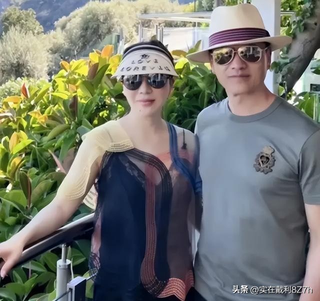 杨小娟贤内助_吕良伟老婆的图片_吕良伟幸福婚姻