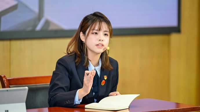 积怨8年，物业公司怎么吐出120多万的公共收益？