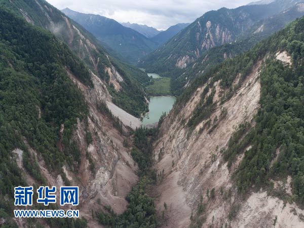 新闻热评九寨沟地震_九寨沟7.0级地震烈度图_九寨沟地震建筑物损毁程度
