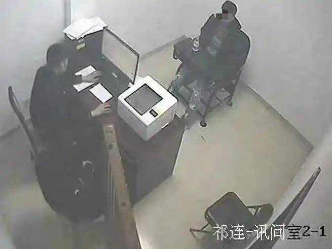 跑腿骑手取走万元手机后失联_盗窃运输中快递的犯罪嫌疑人_快递小哥盗窃快递案件