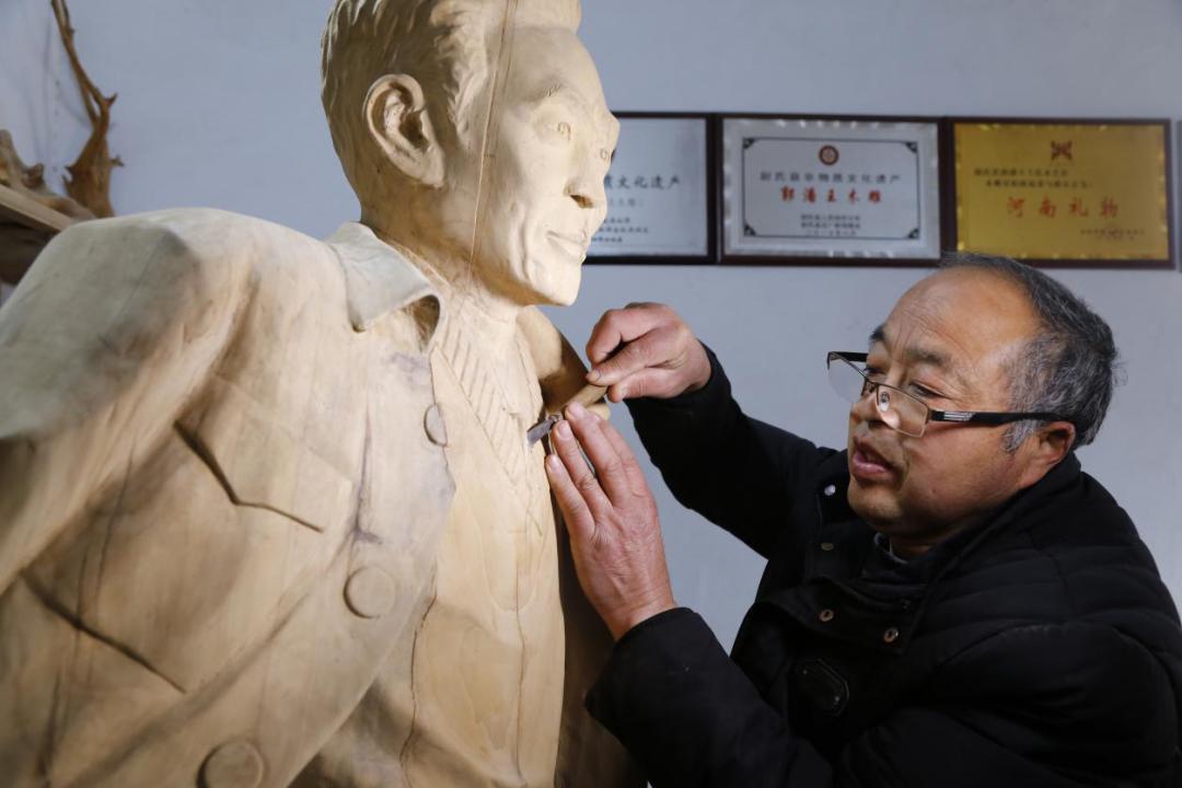 汴京灯笼张刘兰昌王油锤陈振强释源悟武华铭王冠生李大明陈长安左增伟白风奇张军周民生窦守勤_河南省第五批省级非物质文化遗产代表性传承人_河南非遗传承人名单