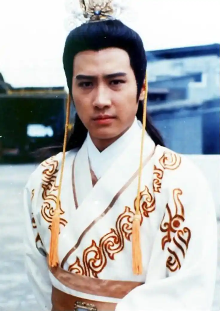 黎明绯闻详情_黎明感情经历_黎明乐基儿艳照