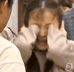 北京今晨降雪_广州市气象局回应_南方还在吹空调 北方已经下雪了