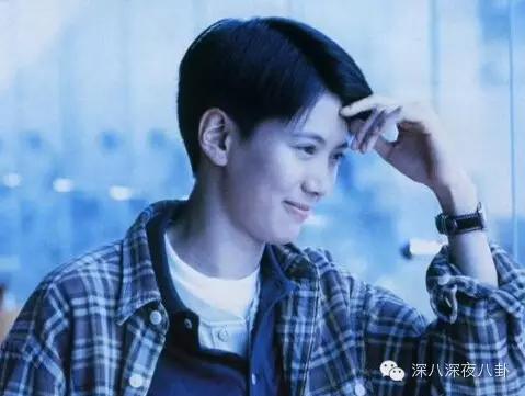 爱上哥们哪集发现女生_爱上哥们 女扮男装 黑帮少爷爱上我