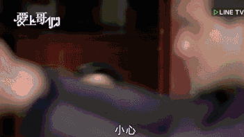 爱上哥们哪集发现女生_爱上哥们 女扮男装 黑帮少爷爱上我