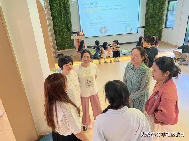 青羊区中学心理教师减压工作坊_教师减压的方法_青羊区教师考前心理团辅活动