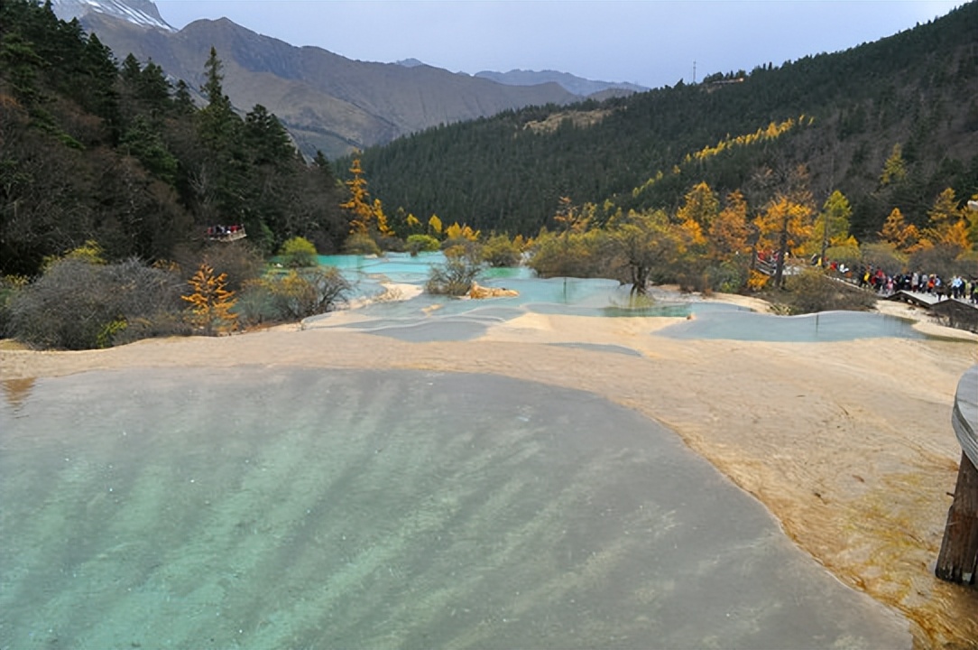 中国最美风景区排行榜_避人潮旅行攻略_11月旅行地推荐