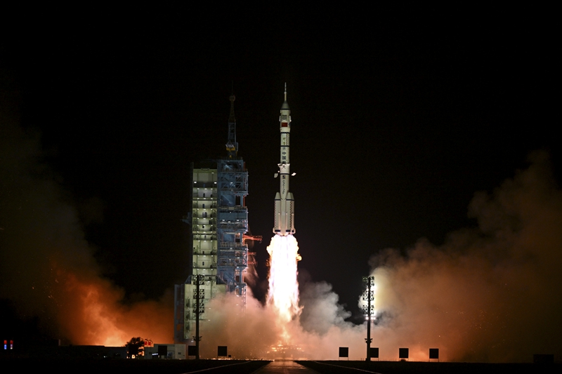 神舟二十二号飞船将在无人状态下发射_神舟十九号航天员出征仪式_神舟十九号载人飞船发射成功