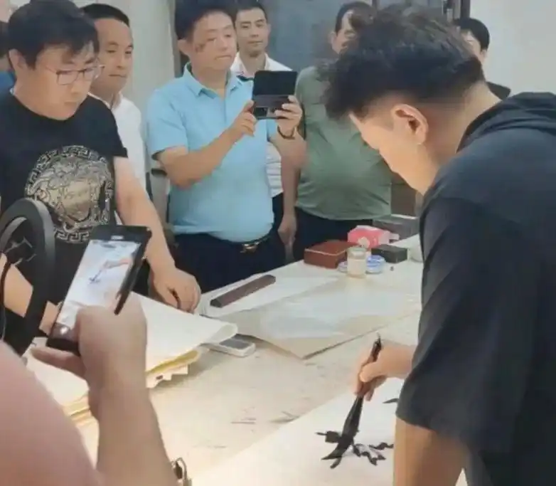 毕福剑 饭局_毕福剑近况_毕福剑退休生活