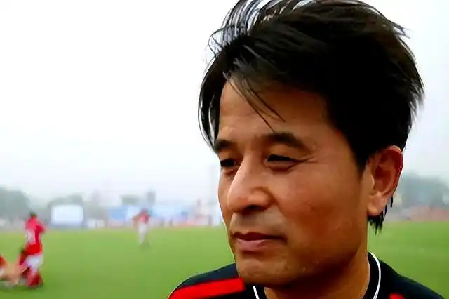 毕福剑女儿逆袭_毕凌硕士毕业照_毕福剑 饭局