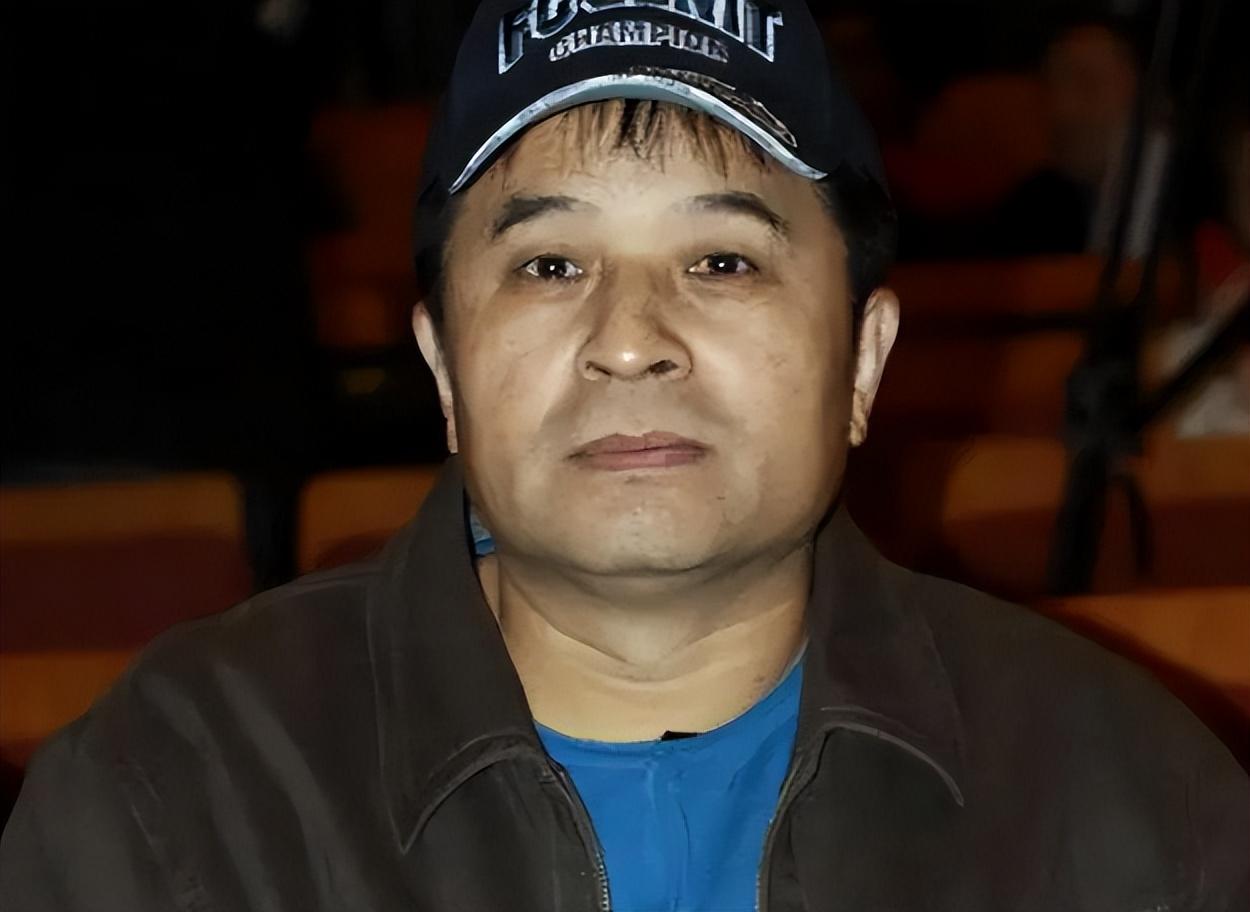 毕福剑64岁生活状态_毕福剑近况视频_毕福剑 饭局