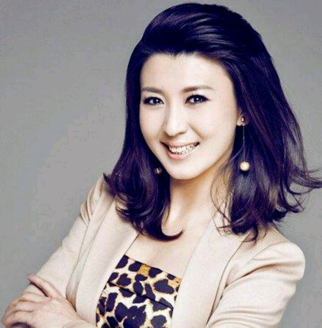 闫学晶离婚传言被证实，和林越劳燕分飞，转嫁比赵本山还有钱富豪