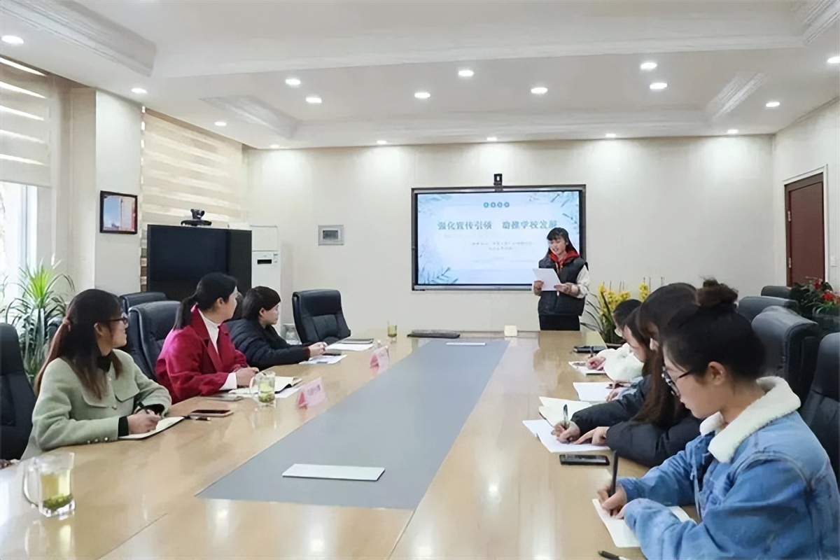 校园新闻宣传工作_斜杠青年_小学新闻稿怎么写