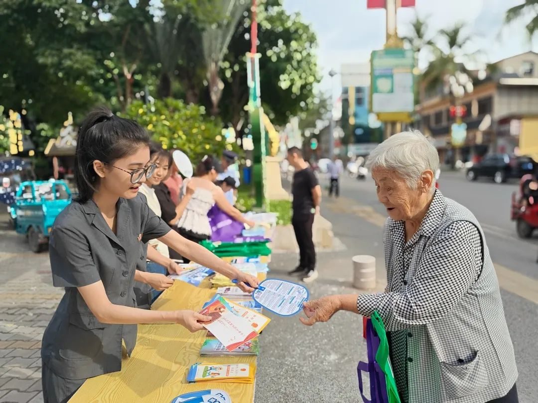 西双版纳州中级人民法院 雨林法宣法治文化IP 三位一体宣传模式_云南法宣在线登录平台
