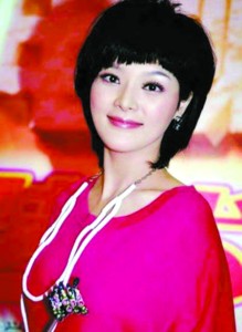 《朝闻天下》换颜获认可胡蝶获封最美主持人