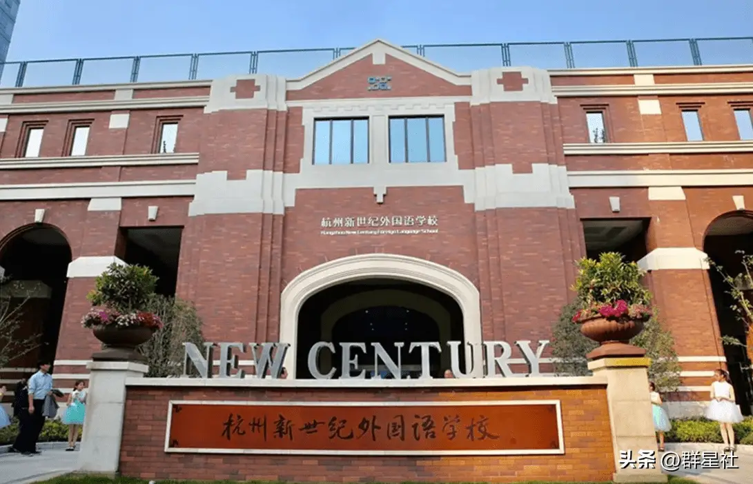 都市晚间主持人陈晨_陈辰个人经历_陈辰主持生涯