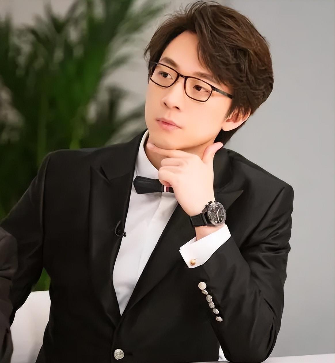 陈辰主持生涯发展历程_陈辰个人成长经历分享_都市晚间主持人陈晨