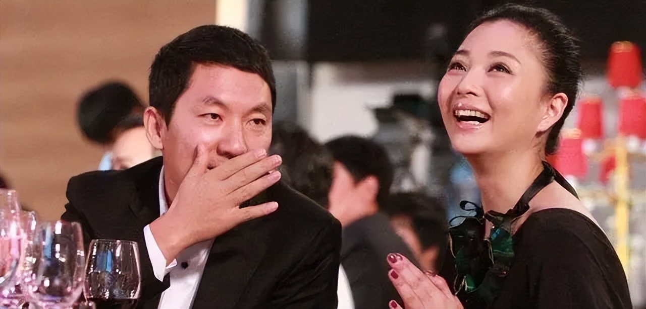 殷桃真实生活体验_殷桃豪宅庭院设计_殷桃前夫沈俊成受贿案开审