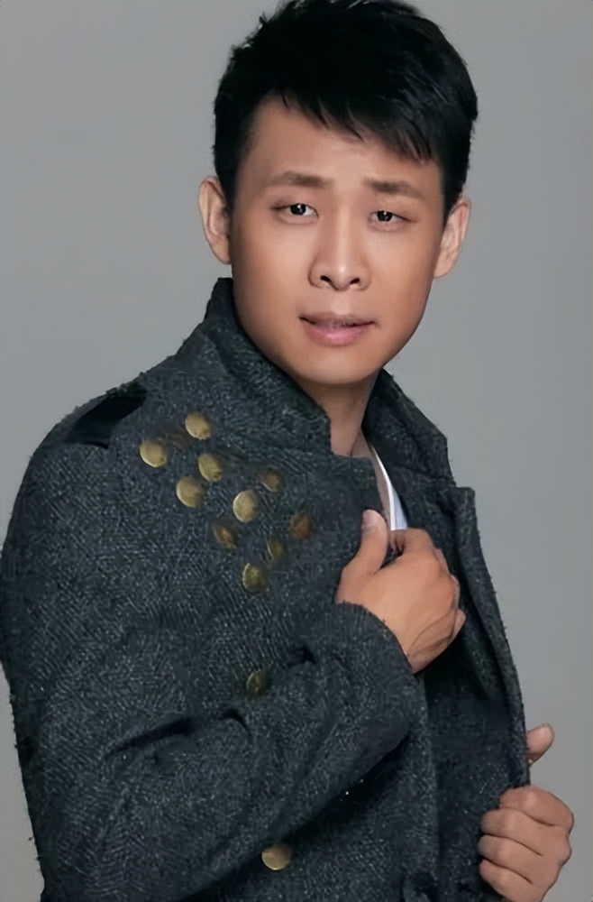 殷桃前夫沈俊成受贿案开审_殷桃豪宅庭院设计_殷桃真实生活体验