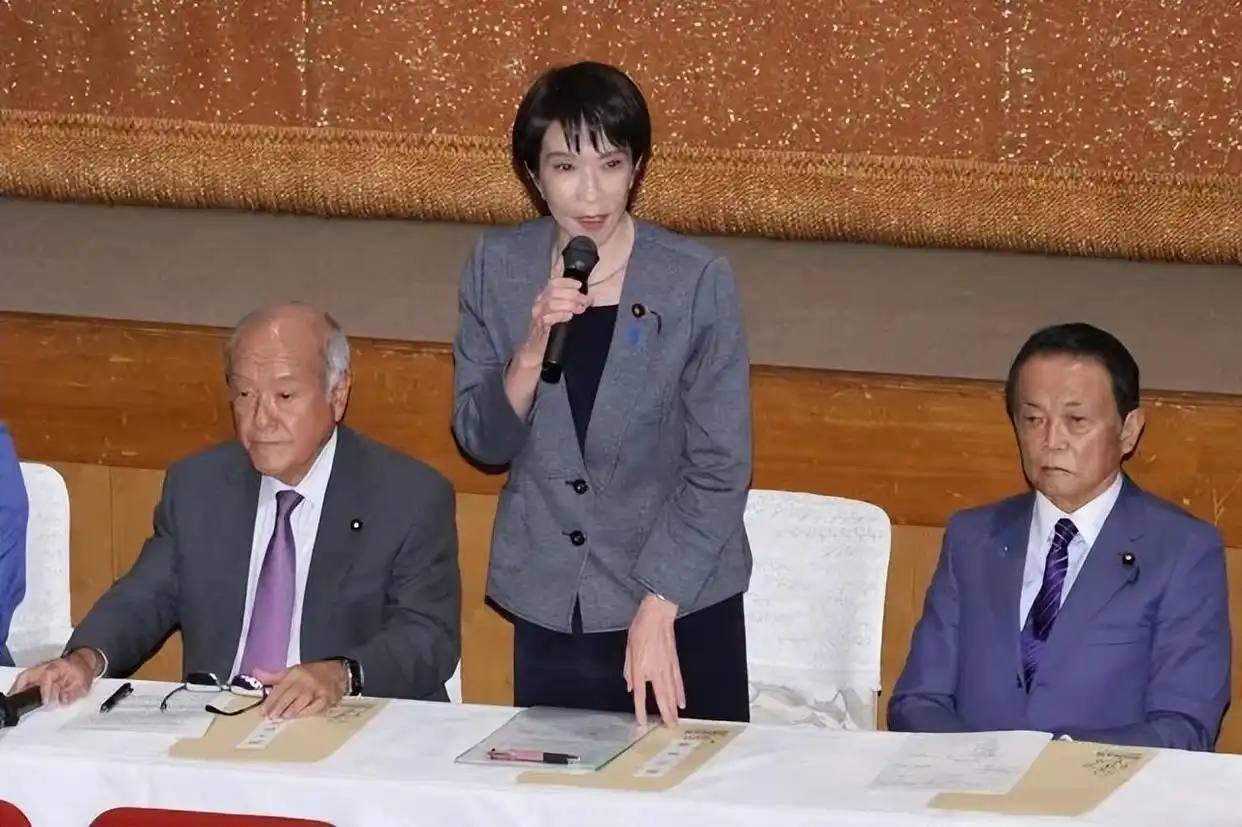 高市早苗道歉，还誓言“绝对要当上首相”