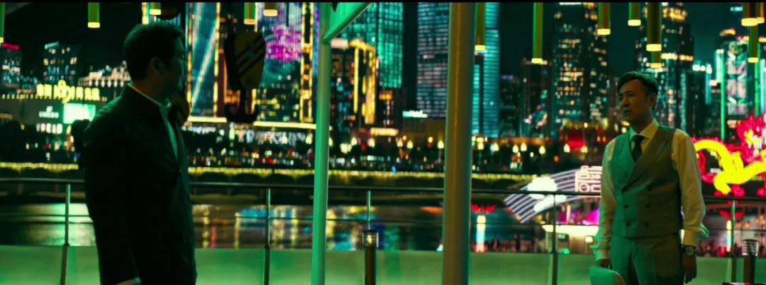 洪崖洞在哪里_重庆影视取景地_张艺谋新作重庆取景